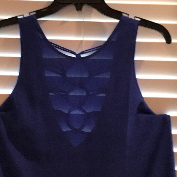 Blouse - Picture 2 of 5